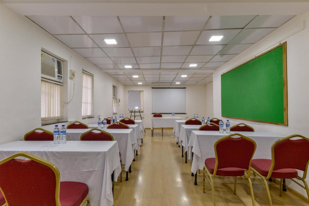 Hotel Ajanta Bombay Eksteriør billede